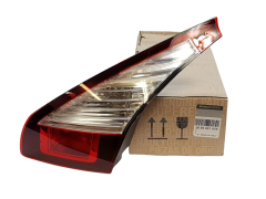 Sağ İç Stop Lambası (Koyu Tip) | Renault Megane 3 Hatchback (2015-2016)