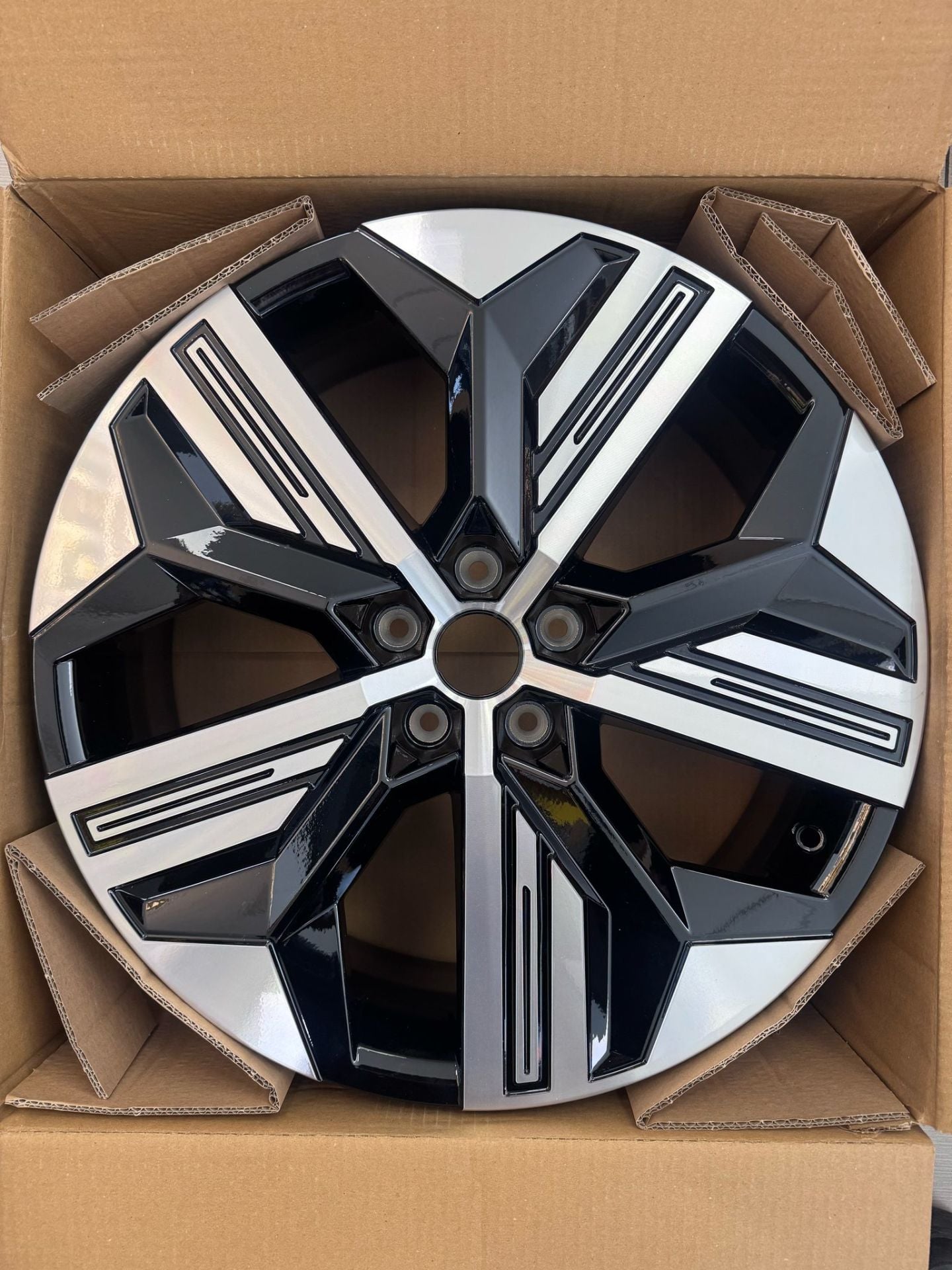 Alüminyum Jant | Renault Megane E-Tech (2022-)