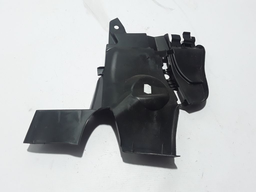 Ön Sağ Şase Bakaliti (Davlumbaz) | Dacia Duster 2