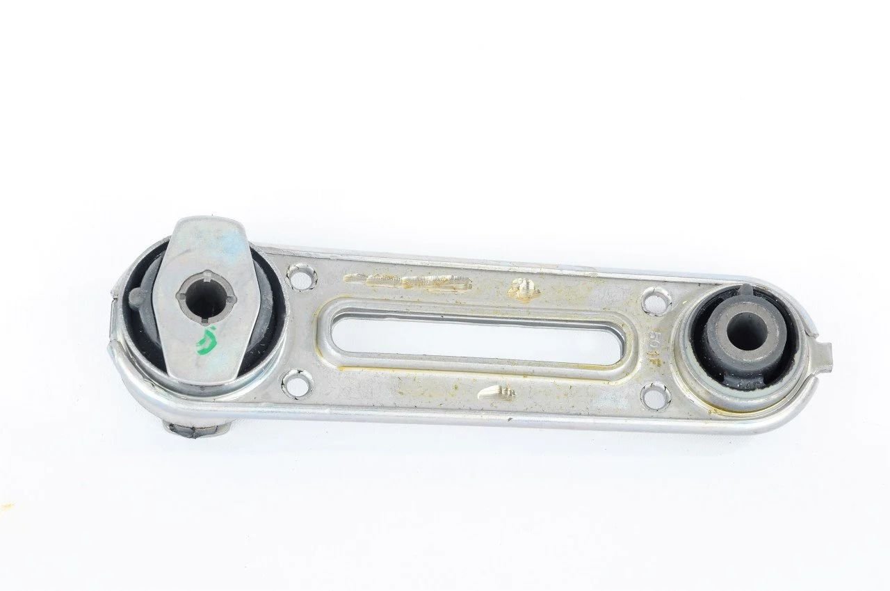 Arka Motor Takozu Kulağı Alt | Renault Laguna 2, Vel Satis (2002-2008)